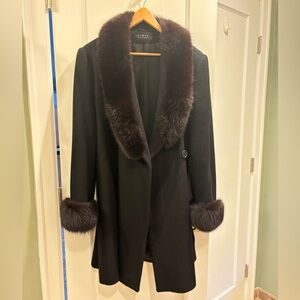 Elegant Black Cashmere blend coat with genuine fox fur trim. 3/4. length Size L